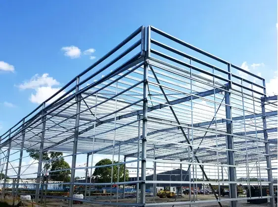 Warehouse အတွက်လက်တွေ့ကျပြီးလှပသော prefab သတ္တုသံမဏိတည်ဆောက်ခြင်း