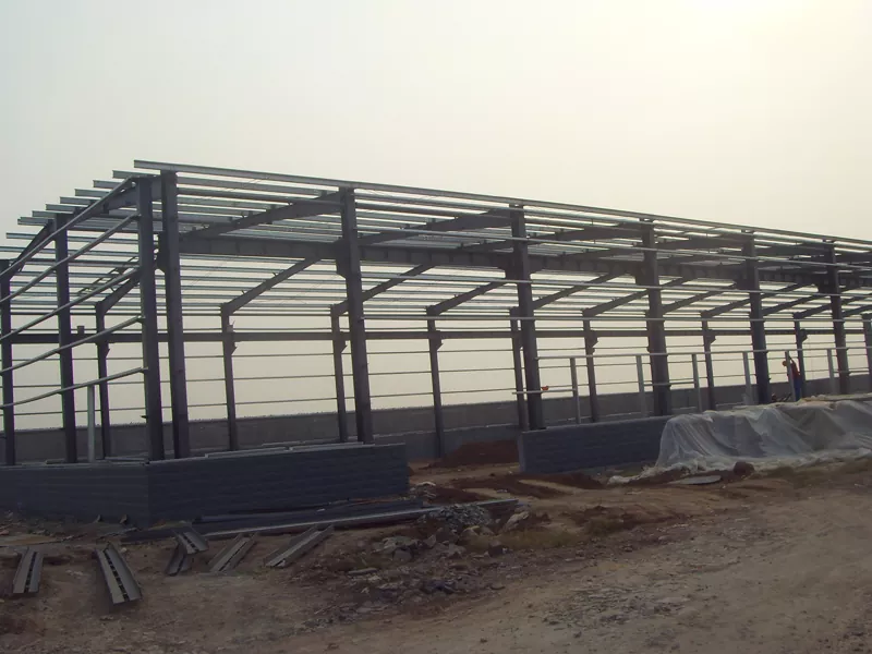 Steel Warehouse အဆောက်အဦများ